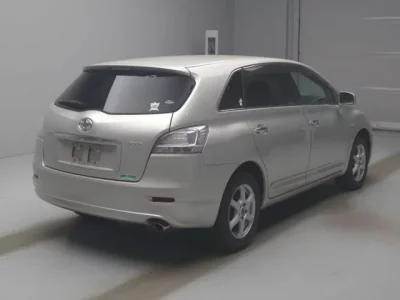 Toyota MARK X ZIO