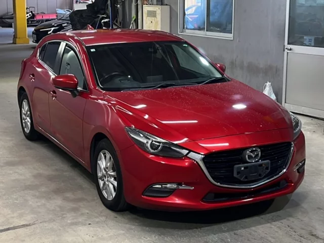 Mazda AXELA