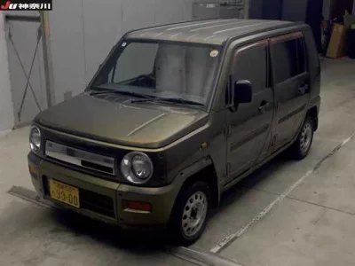 Daihatsu NAKED