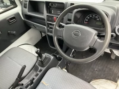 Nissan CLIPPER TRUCK