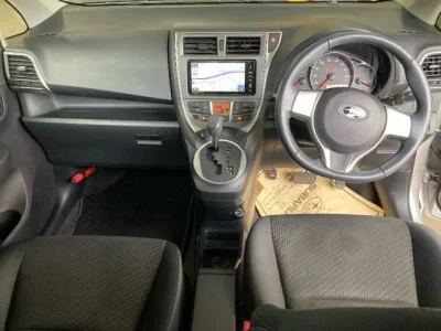 Subaru TREZIA