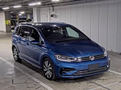 Volkswagen GOLF TOURAN