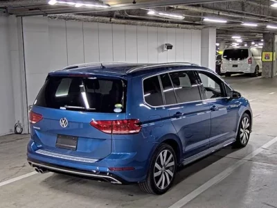 Volkswagen GOLF TOURAN