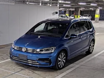 Volkswagen GOLF TOURAN