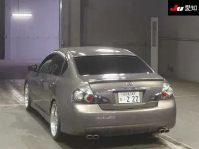 Nissan FUGA