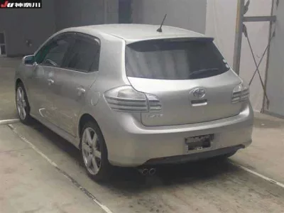 Toyota BLADE