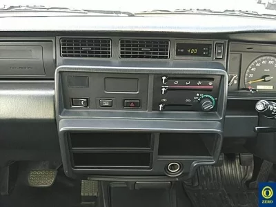 Toyota CROWN COMFORT