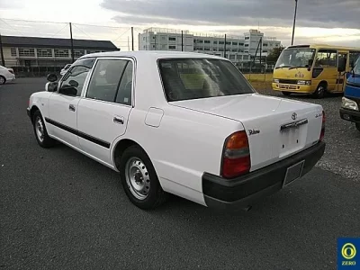 Toyota CROWN COMFORT