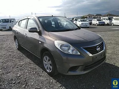 Nissan TIIDA LATIO