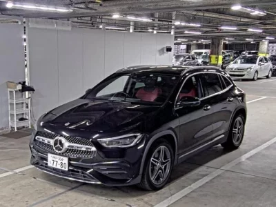 Mercedes-Benz GLA CLASS