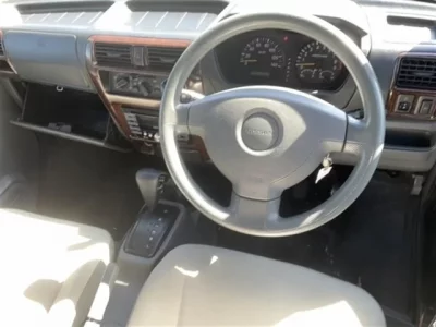 Nissan CLIPPER RIO