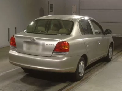 Toyota PLATZ