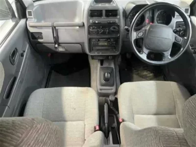 Mitsubishi PAJERO JR