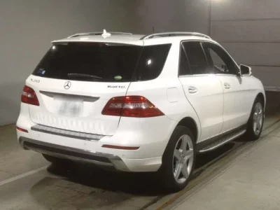 Mercedes-Benz ML CLASS