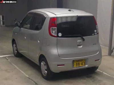 Suzuki MRWAGON