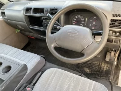 Nissan VANETTE VAN