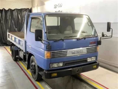 Mazda TITAN