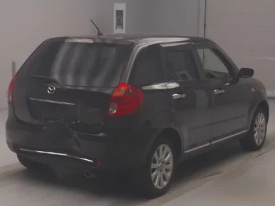 Mazda VERISA