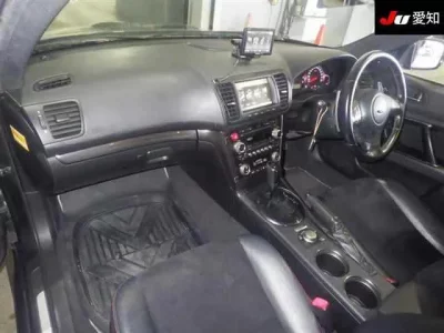 Subaru LEGACY B4