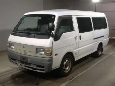 Mitsubishi DELICA
