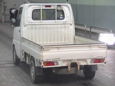 Nissan CLIPPER TRUCK