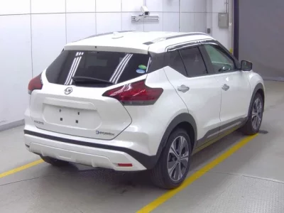 Nissan KIX