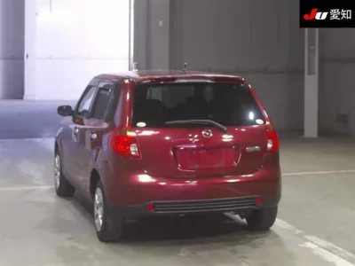 Mazda VERISA