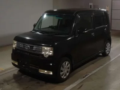 Toyota PIXIS SPACE