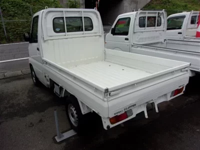 Nissan CLIPPER TRUCK
