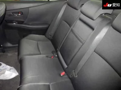 Lexus HS