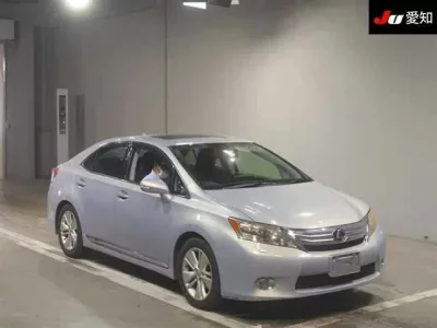Lexus HS