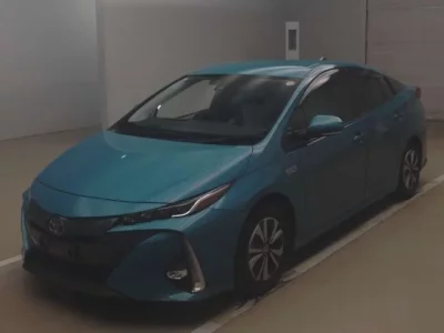 Toyota PRIUS PHV