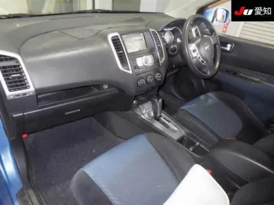 Nissan WINGROAD