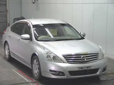 Nissan TEANA