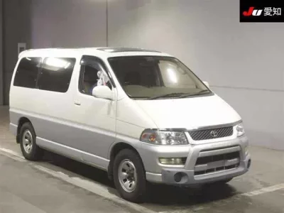 Toyota HIACE REGIUS