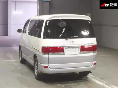 Toyota HIACE REGIUS