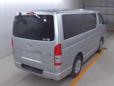 Toyota REGIUS ACE VAN