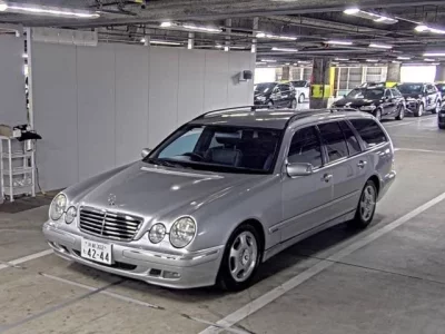 Mercedes-Benz E CLASS WAGON