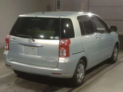 Toyota RAUM
