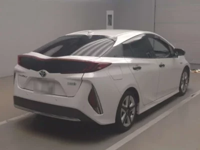 Toyota PRIUS PHV