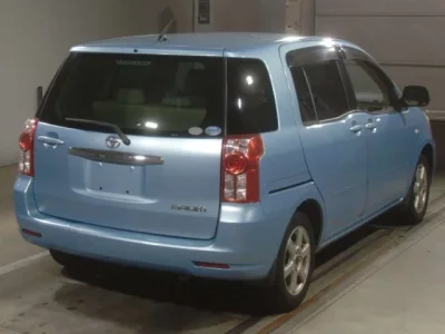 Toyota RAUM