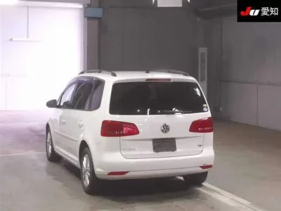 Volkswagen GOLF TOURAN