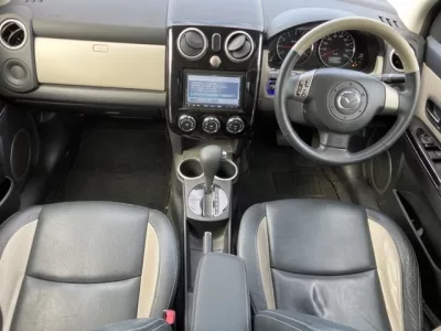 Mazda VERISA