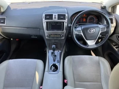 Toyota AVENSIS WAGON