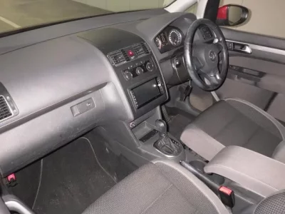 Volkswagen GOLF TOURAN