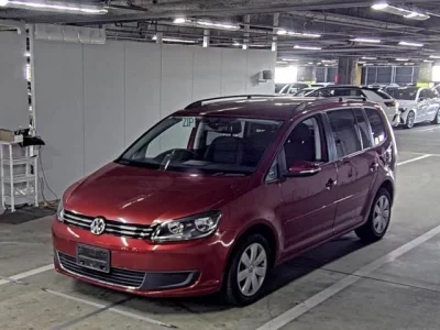 Volkswagen GOLF TOURAN
