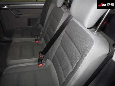 Volkswagen GOLF TOURAN