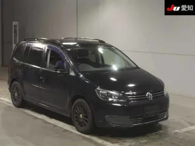 Volkswagen GOLF TOURAN
