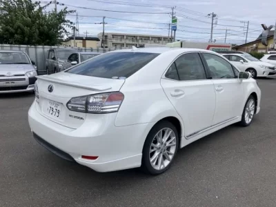 Lexus HS