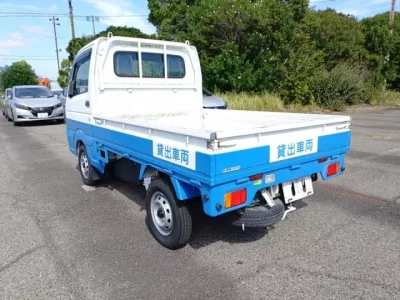 Nissan CLIPPER TRUCK